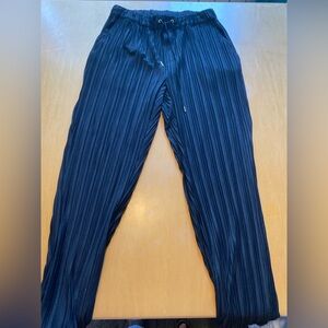 Sammie Jogger in black by AS by DF